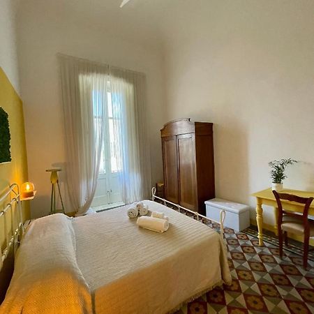 4 Balconi House-Appartamento Salentino Nel Centro Di Lecce Zewnętrze zdjęcie