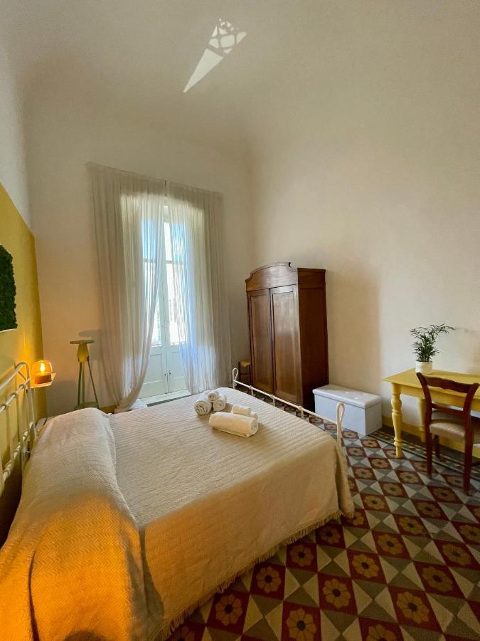 4 Balconi House-Appartamento Salentino Nel Centro Di Lecce Zewnętrze zdjęcie