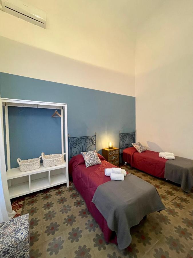 4 Balconi House-Appartamento Salentino Nel Centro Di Lecce Zewnętrze zdjęcie