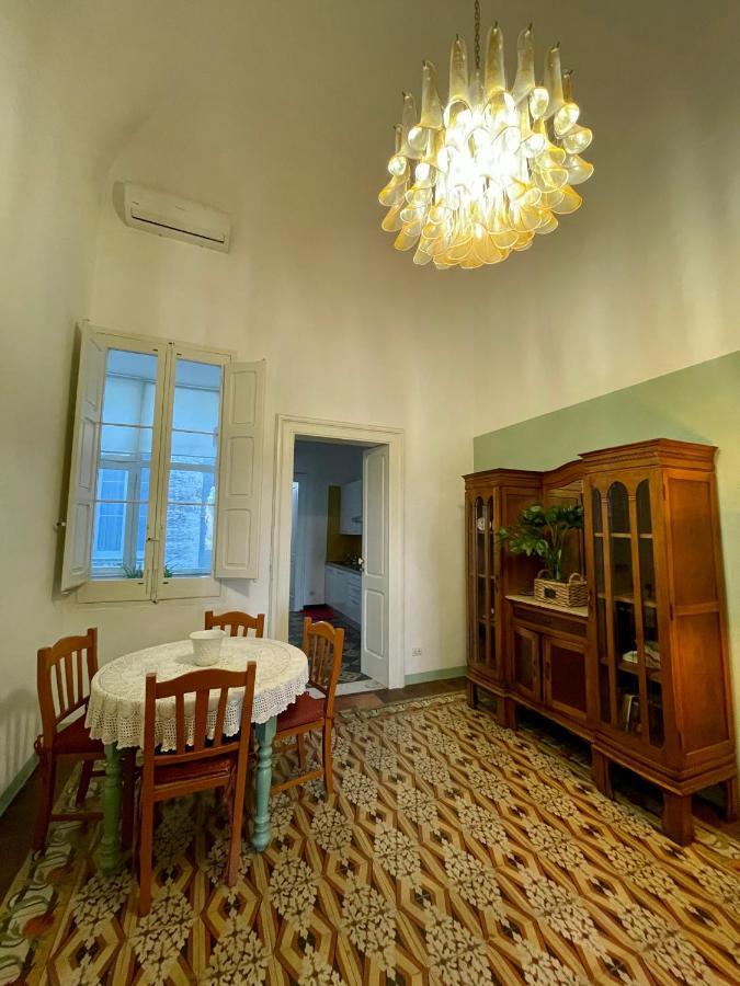 4 Balconi House-Appartamento Salentino Nel Centro Di Lecce Zewnętrze zdjęcie